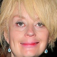 Lauren Harries Nackt