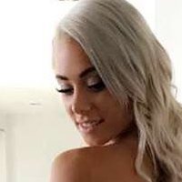 Lauren Simpson Nackt