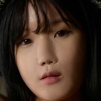 Laysha Goeun Nackt