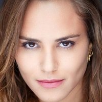 Lea Arnezeder Nackt
