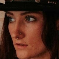 leah-honey Nackt