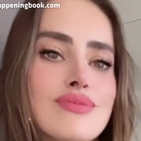 Leona Barrientos Nackt