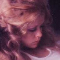 Leslie Leah Nackt