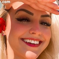 Leticia Ferrazzani Nackt