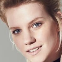 Levina Nackt