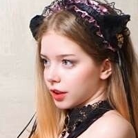 Lila_Slips Nackt