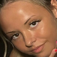 lilmia Nackt
