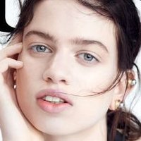 Lily McMenamy Nackt