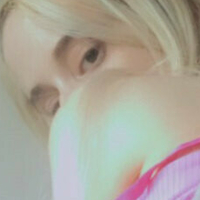 Lily Quinn Nackt