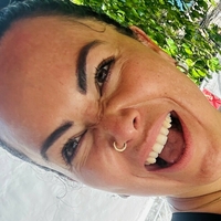 linacalof Nackt