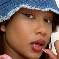 lisa-joulie Nackt