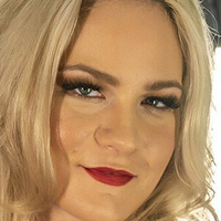 Lisey Sweet Nackt