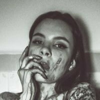 Liz Oliver Nackt