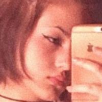 Lolyisola Nackt