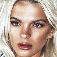 Louisa Johnson Nackt