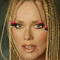Louise Hodges Nackt
