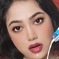 Lovely Ghosh Nackt