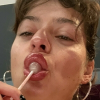 lublusmoktatyhui Nackt