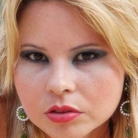Luciana Cremonez Nackt