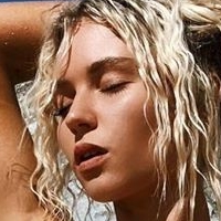 Lucie Rose Donlan Nackt