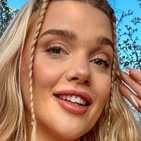 Lucy Dawson Nackt