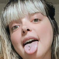 luddmihot Nackt