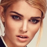 Luisa Hartema Nackt
