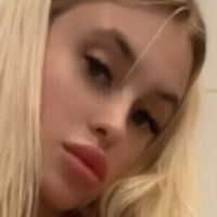 Luxuria Nackt