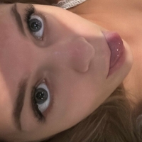 Lyiax Nackt
