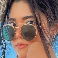 Lynda Parra Nackt