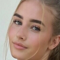 mackenziehart Nackt