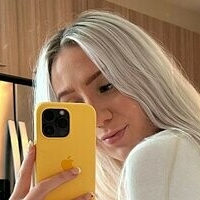 MaddiePriceGold Nackt