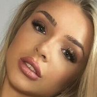 Madison Burns Nackt