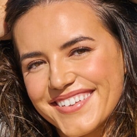 Mady Dewey Nackt