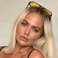 Magee_elle Nackt