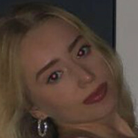 Maisie Simpson Nackt