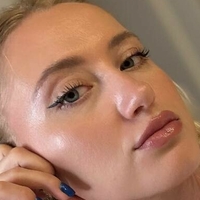 Maria Peach Nackt