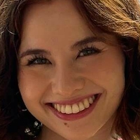 Mariareushuang Nackt