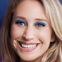 Maude Garrett Nackt