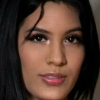 May Hernandez Nackt