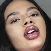 Maya Aryas Nackt