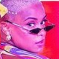 MC Rebecca Nackt