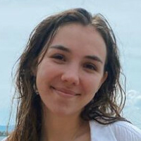 McKinley Braun Nackt