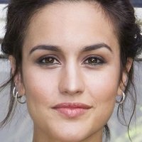 Megan Montaner Nackt
