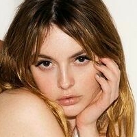Melis Sezen Nackt