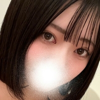 melo0_0u Nackt