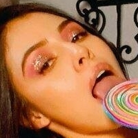 Mía Cortes Nackt