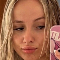 Mia Winward Dunn Nackt