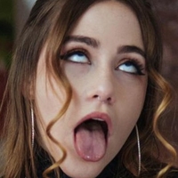Miahandley Nackt
