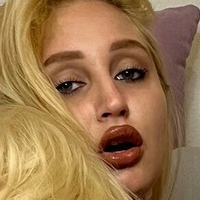 miash1ne Nackt